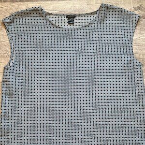 Ann Taylor Sleeveless Geometric Print Top Lightweight & Breezy Blue & Black Size